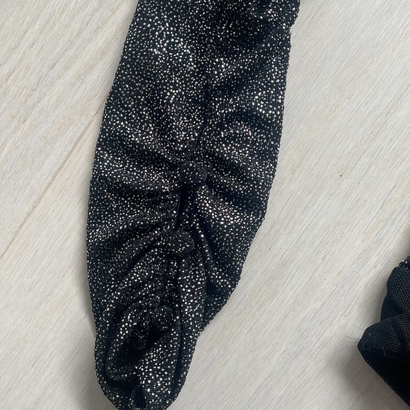 Scripted Metallic Silver/Black Bodysuit Size Small - Picture 5 of 8